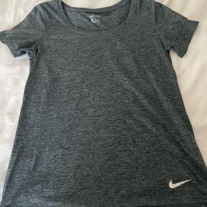 Nike Dri-Fit T-Shirt Size Small Grey